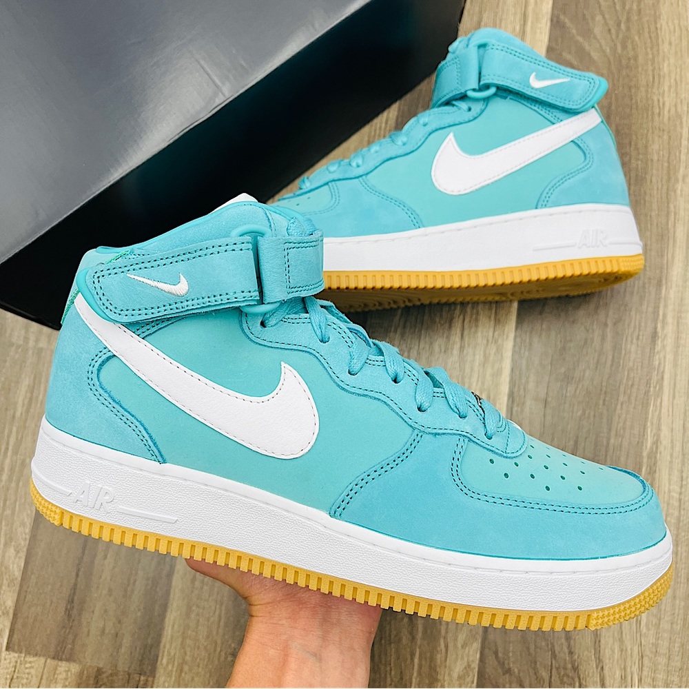 Nike Air Force 1 Mid PRM - Picture 1 of 8